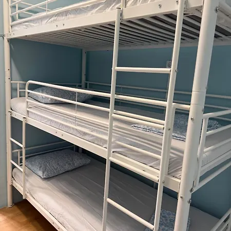 Ouriquestay Hostel